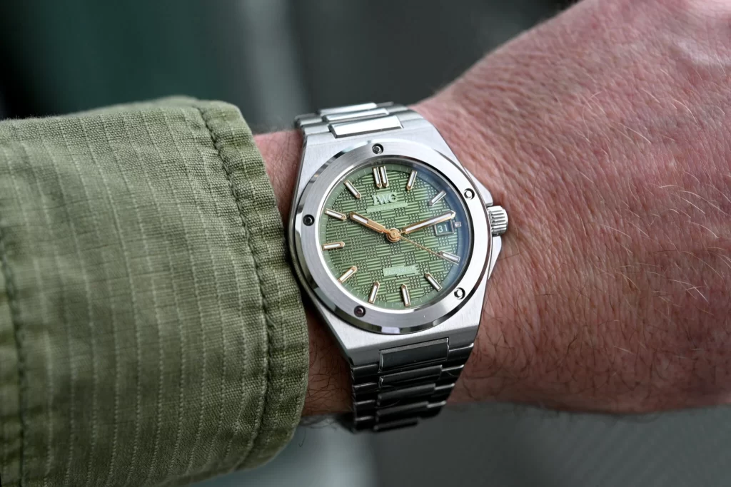 The UK Luxury Replica IWC Ingenieur Automatic 40 Green, Inspired By Brad Pitt’s Watch In The F1 Movie