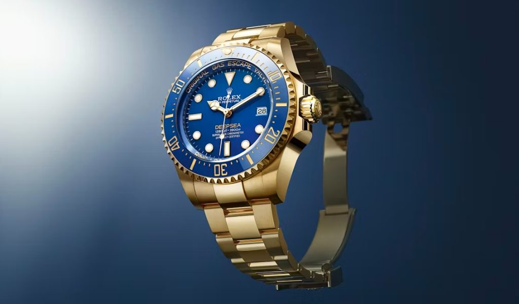 The Cheap Replica Rolex Deepsea Watches UK Go Full Gold (And Blue)